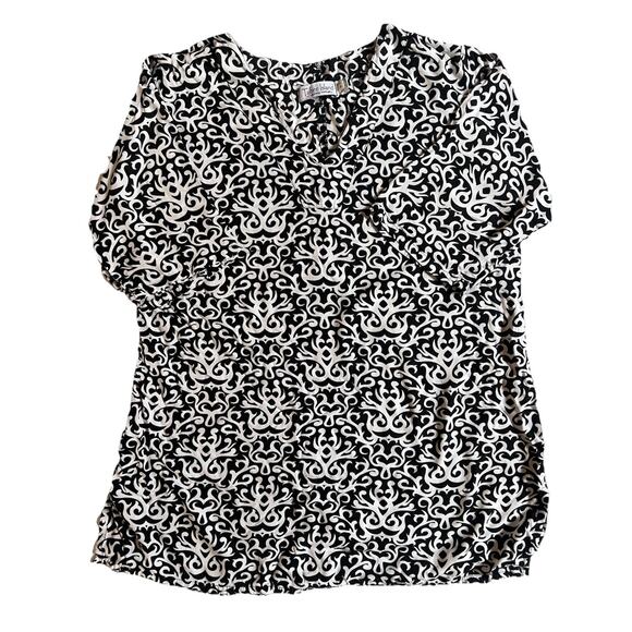 women's tunic black Batik Pattern 3/4 sleeve bohemian V Neck Pullover - Picture 1 of 10